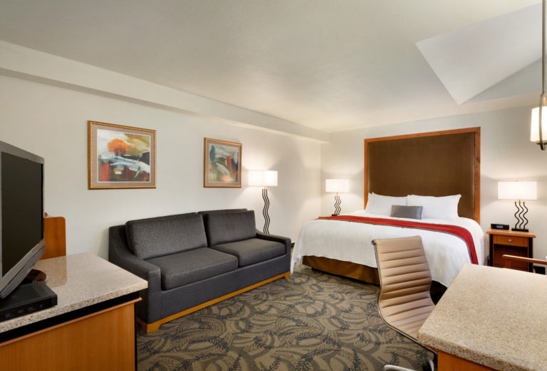 King-Hide-a-Bed East Wing